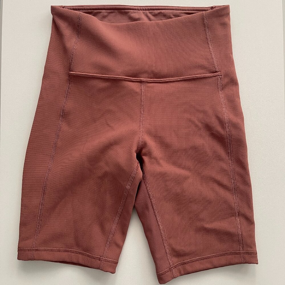 Lululemon Ribbed Tight Biker Shorts Size 4